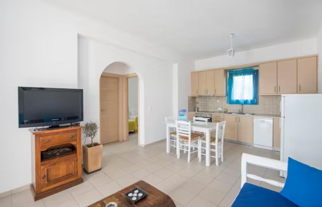 Santorini Traditional Suites Vothon Luaran gambar