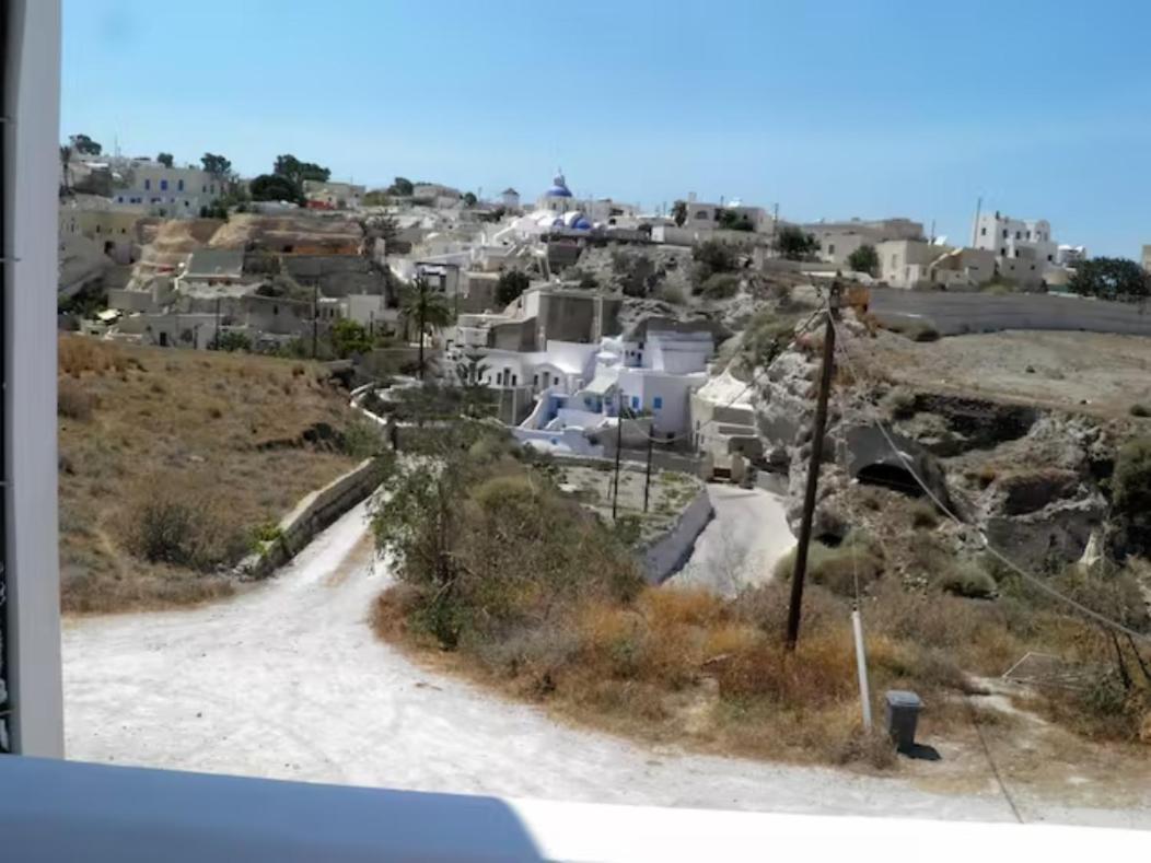 Santorini Traditional Suites Vothon Luaran gambar