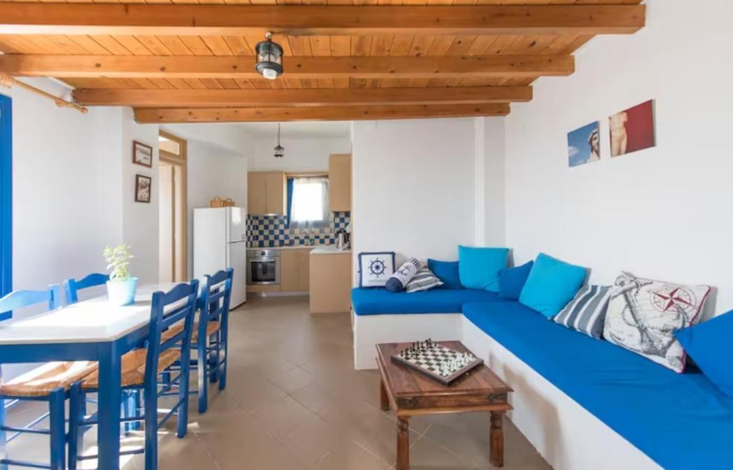 Santorini Traditional Suites Vothon Luaran gambar