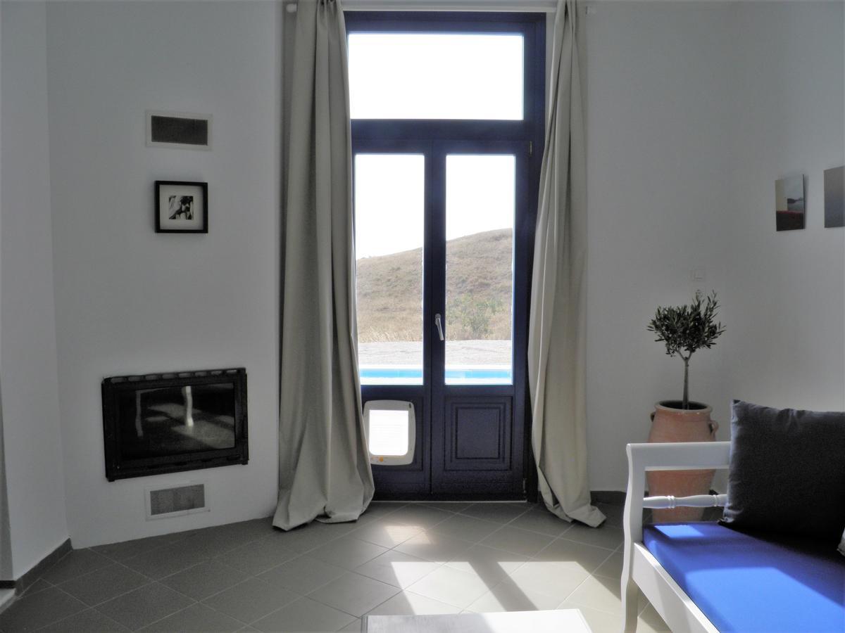 Santorini Traditional Suites Vothon Luaran gambar